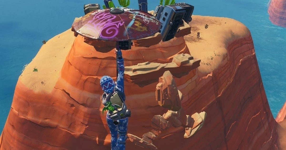 Fortnite giant face in desert, jungle and snow locations