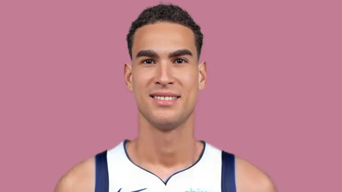 Dwight Powell Height How Tall is Dwight Powell?
